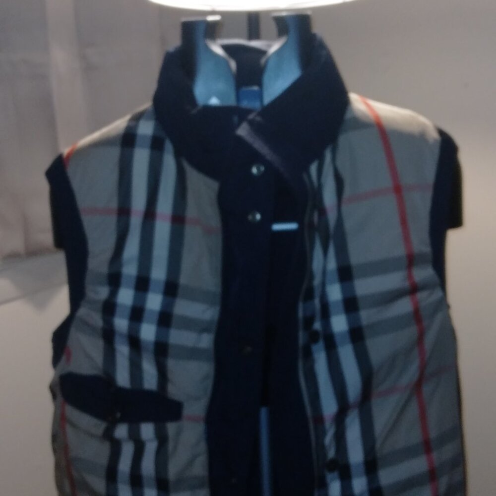 Burberry Navy Puffer Vest